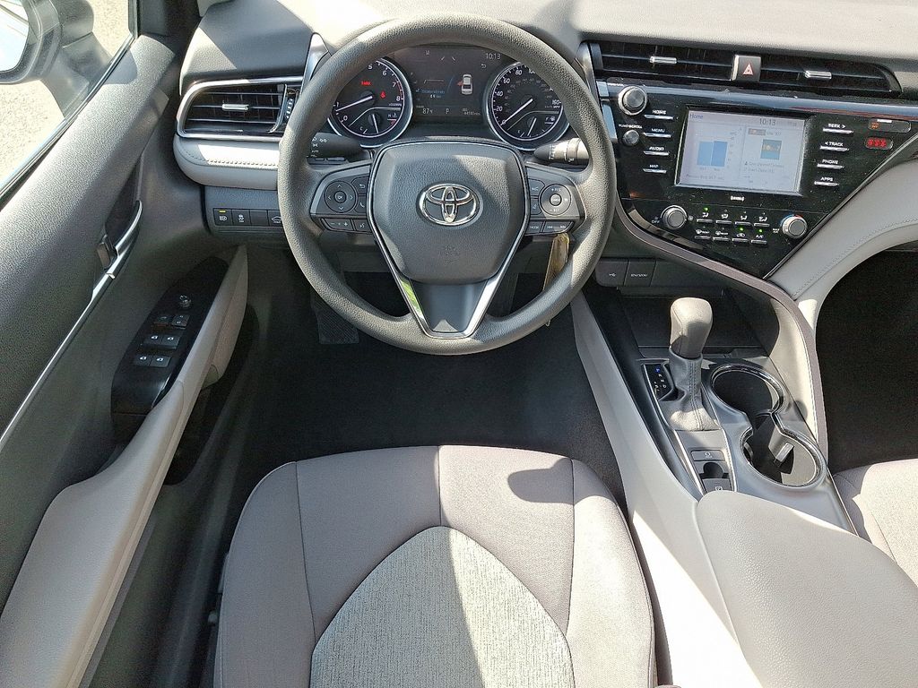Thumbnail: 2020 Toyota Camry - 11