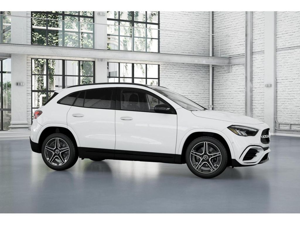 2025 Mercedes-Benz GLA 250 4MATIC 14