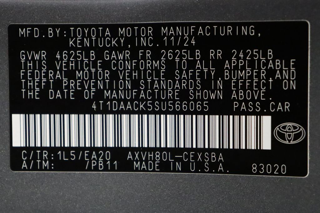 Thumbnail: 2025 Toyota Camry - 17