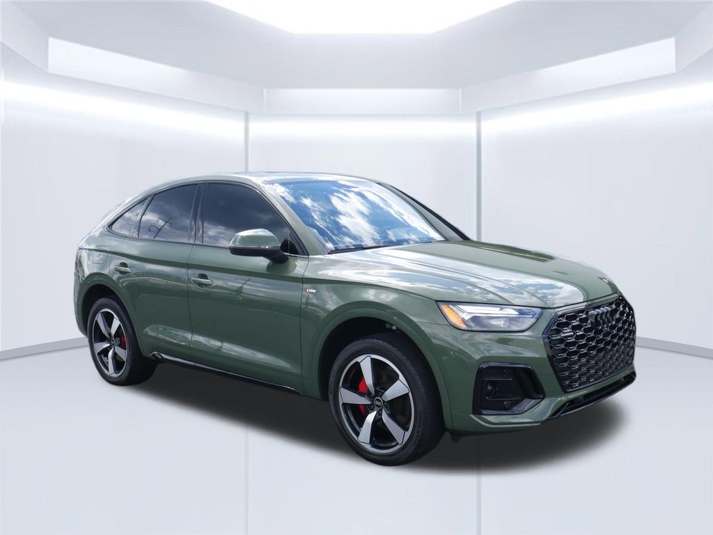 Thumbnail: 2024 Audi Q5 - 13