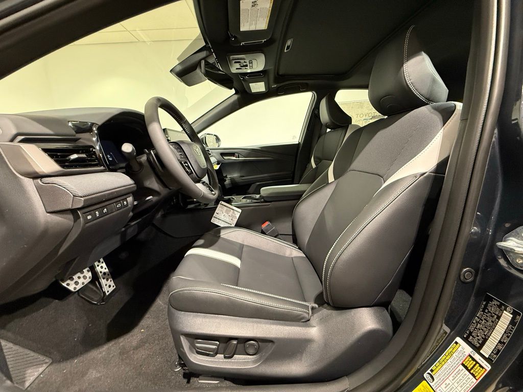 Thumbnail: 2026 Toyota Camry - 12