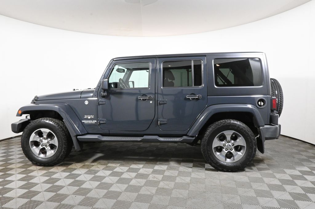 Thumbnail: 2017 Jeep Wrangler - 2