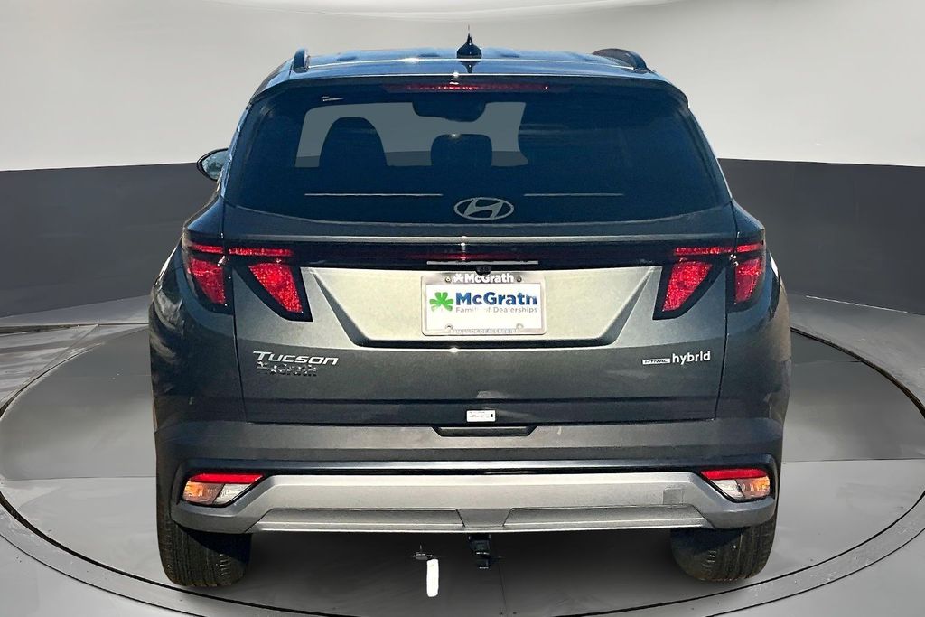 New 2026 Gray Hyundai SEL image 4