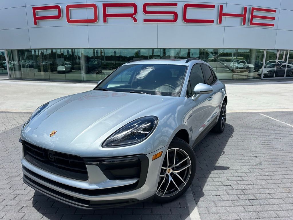 2022 Porsche Macan  Hero Image
