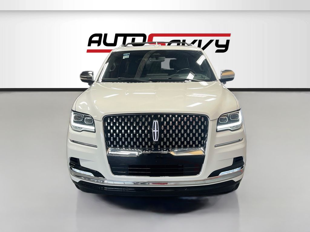 Used 2024 White Metallic Lincoln Black Label image 2
