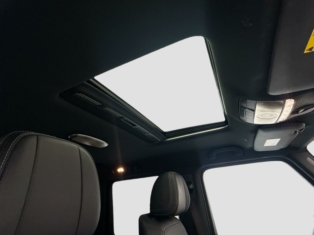 Thumbnail: 2025 Mercedes-Benz G-Class - 17