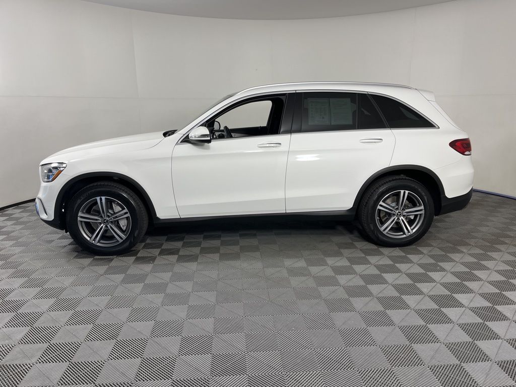 2020 Mercedes-Benz GLC 300 2