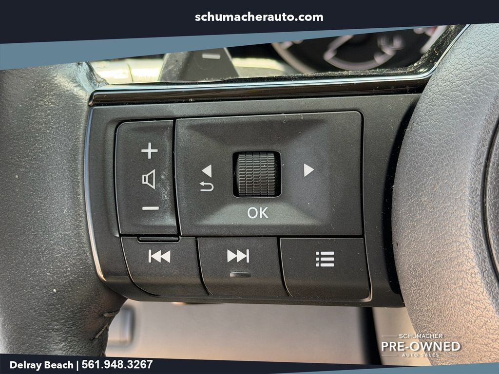 used 2022 Nissan Pathfinder car, priced at $24,888