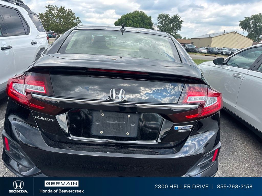Used 2019  Honda Touring image 3
