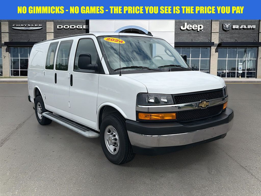 2024 Chevrolet Express Cargo 2500 RWD