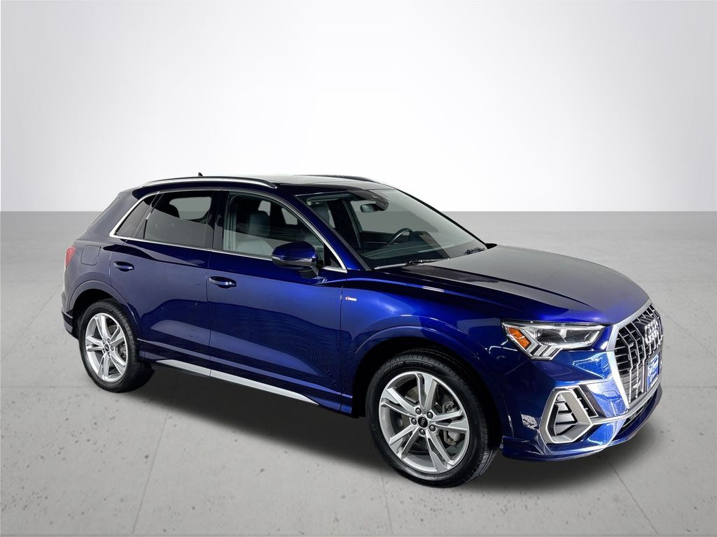 2021 Audi Q3 Premium Plus