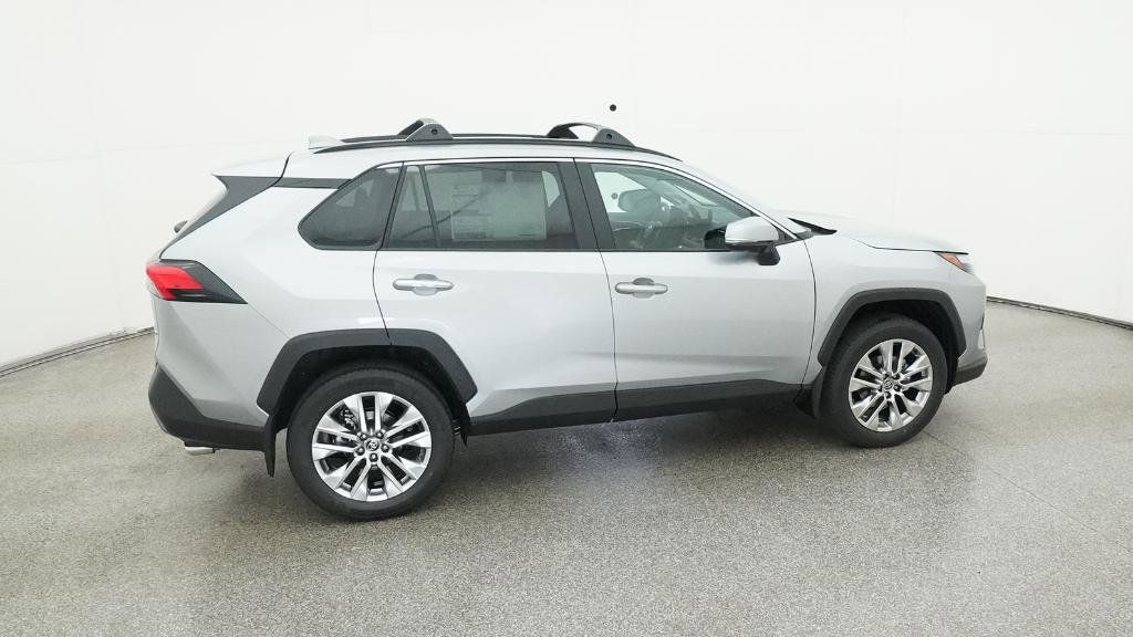 Thumbnail: 2025 Toyota RAV4 - 29