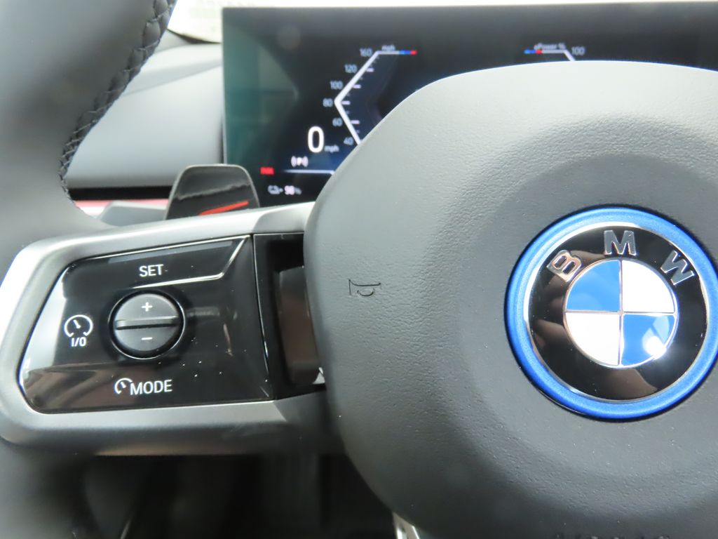 Thumbnail: 2026 BMW i5 - 11