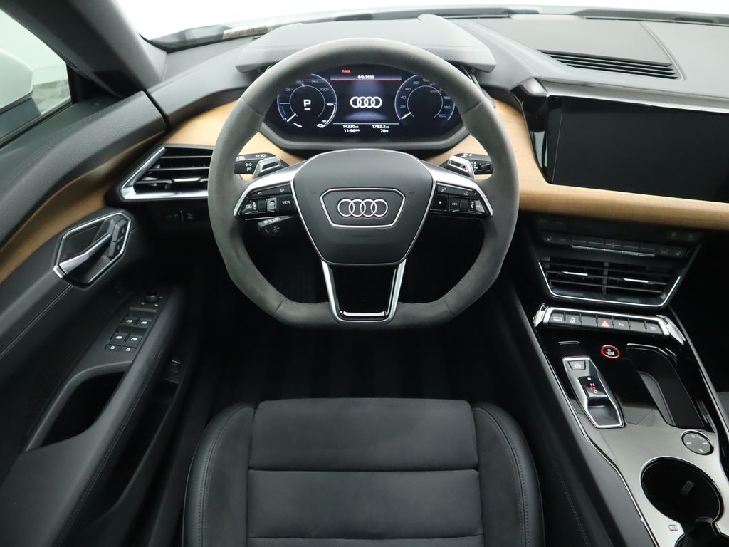 2022 Audi e-tron GT Premium Plus 10