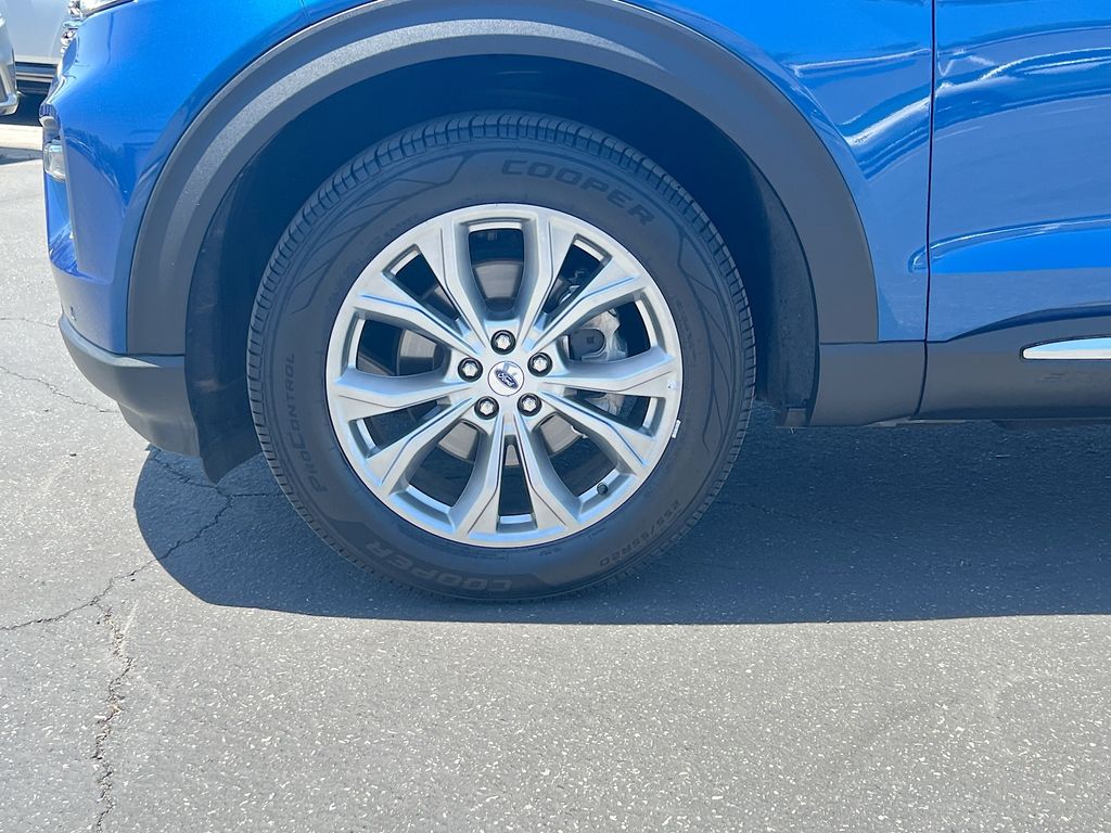 Thumbnail: 2023 Ford Explorer - 30
