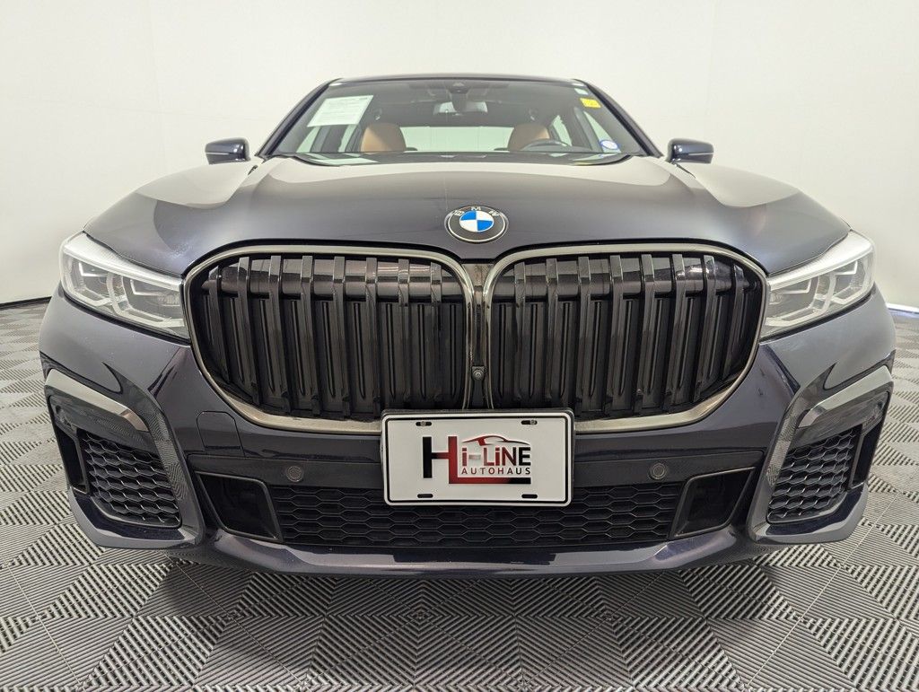 2022 BMW 7-Series 740i xDrive photo
