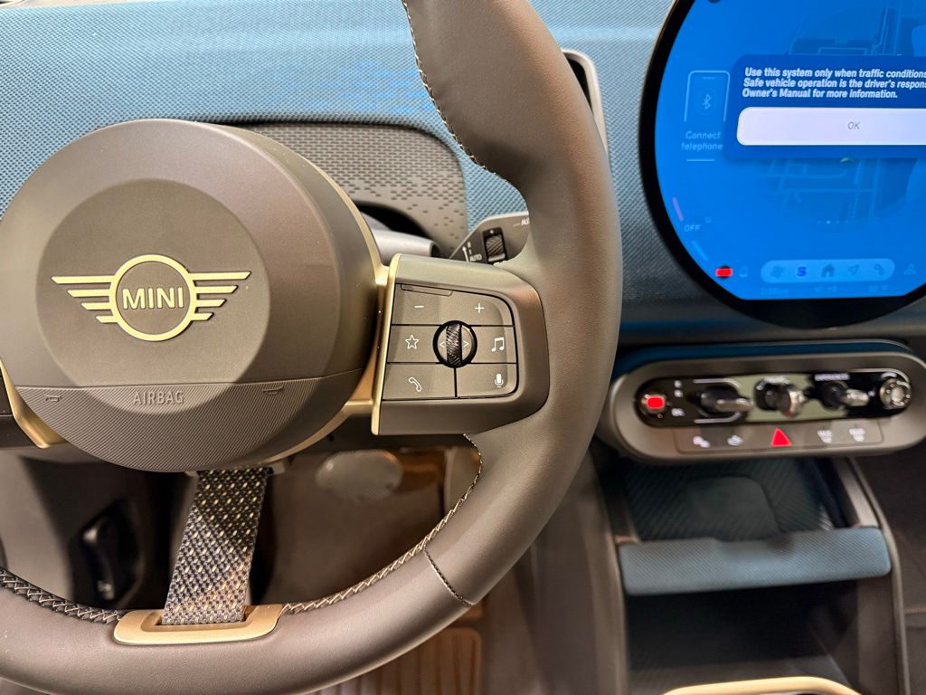 Thumbnail: 2025 MINI Cooper Countryman - 14