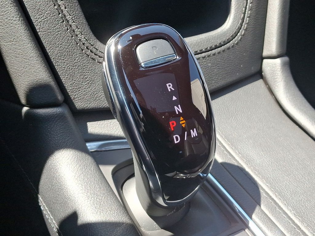 2024 Cadillac XT5 Premium Luxury 16