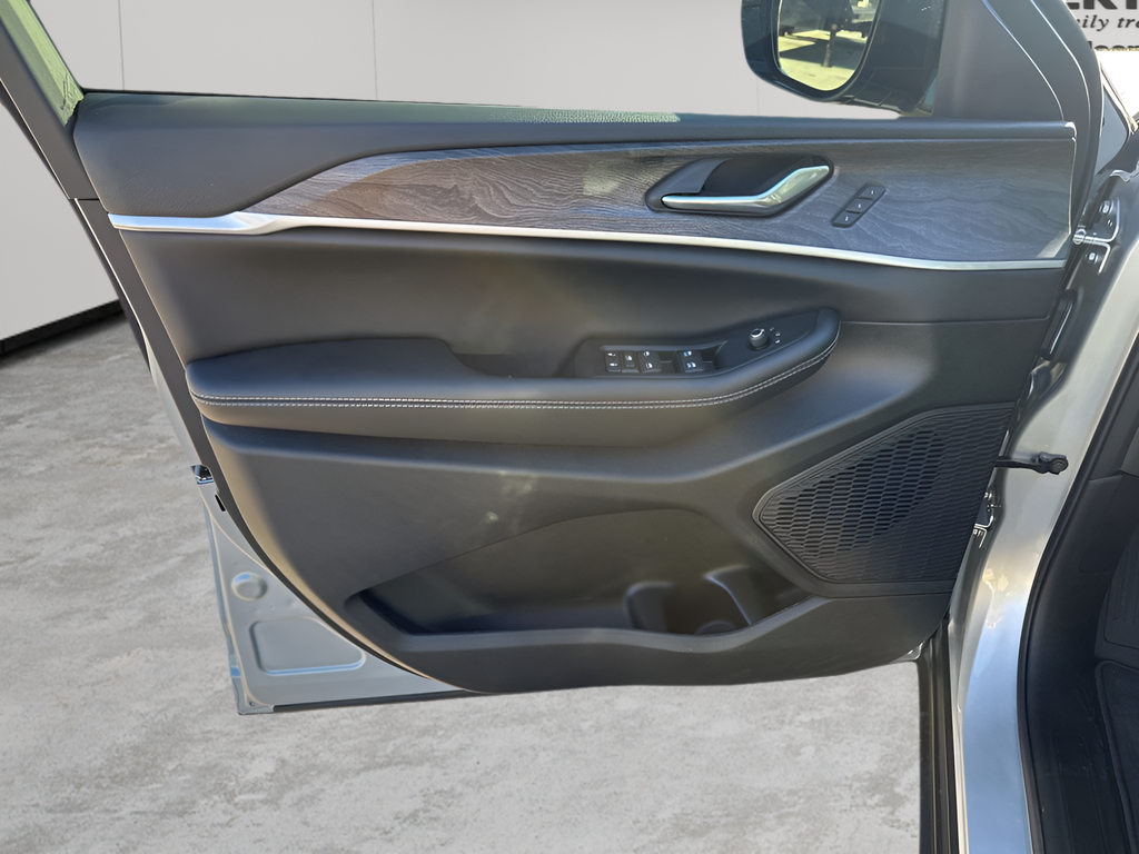 New Car 2025 Jeep Grand Cherokee  Limited For Sale Under $50,000 In Austin, Texas