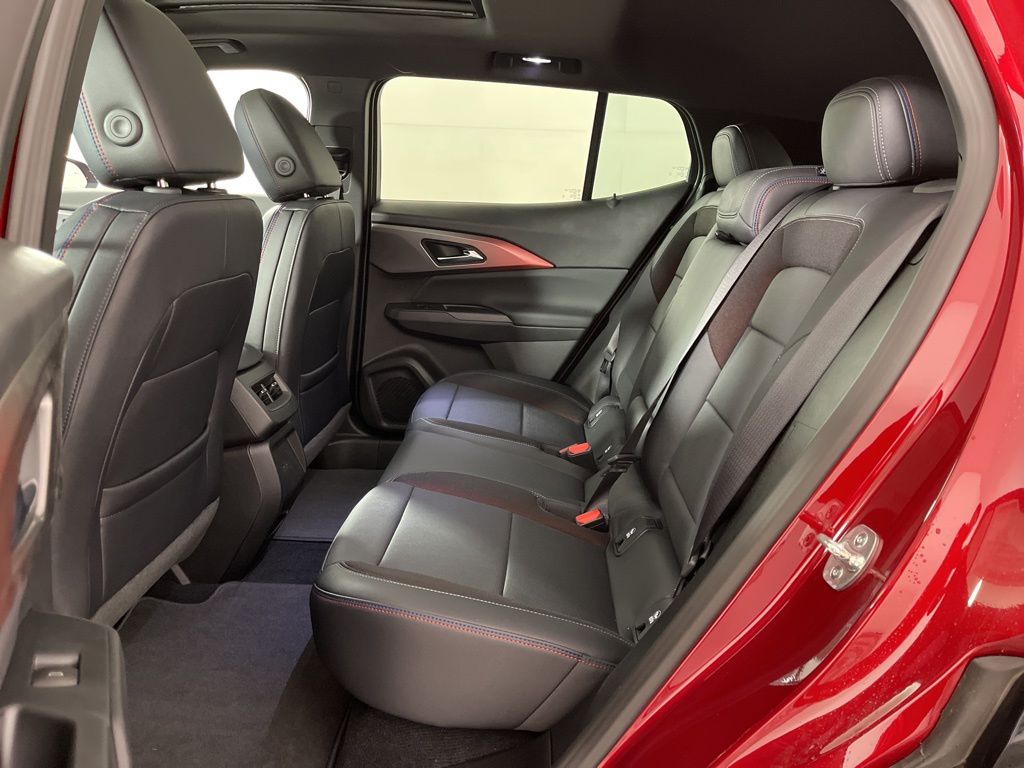 2025 Chevrolet Equinox RS 23