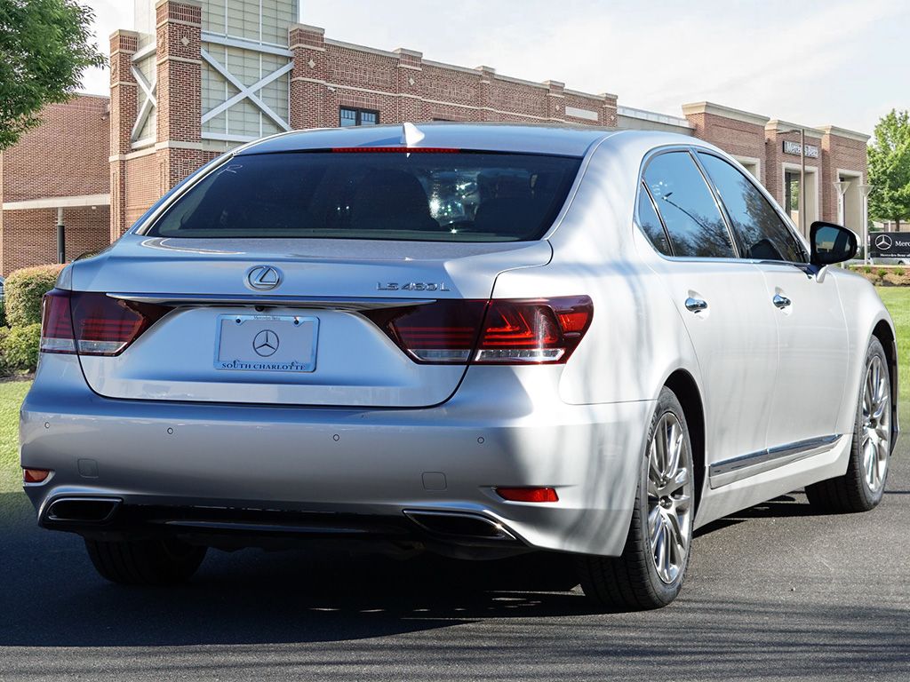 Thumbnail: 2016 Lexus LS - 6