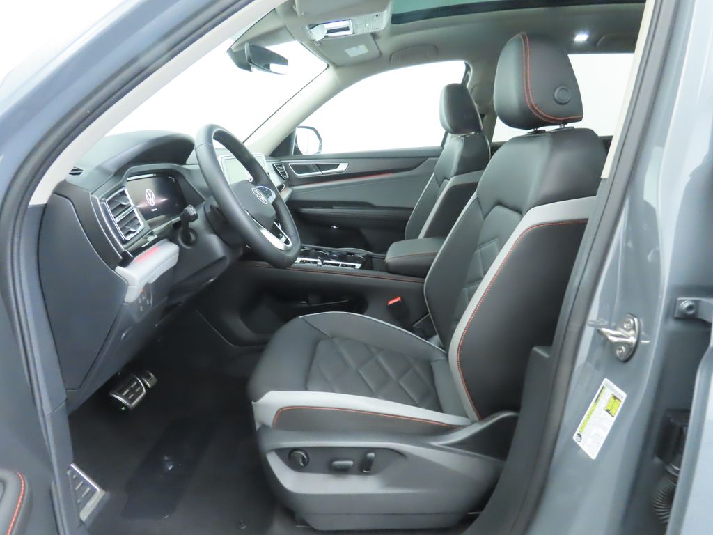 Thumbnail: 2025 Volkswagen Atlas - 19