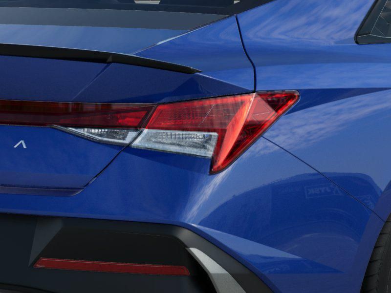 Thumbnail: 2025 Hyundai Elantra - 10