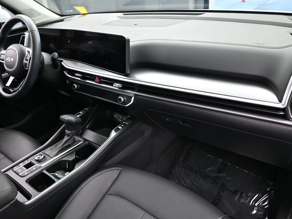 New 2025 Glacial White Pearl Kia EX image 48