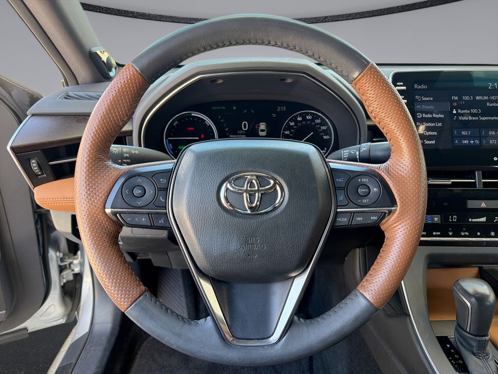Thumbnail: 2022 Toyota Avalon - 21