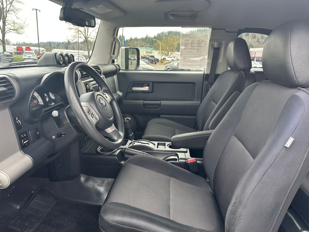 2013 Toyota FJ Cruiser Base