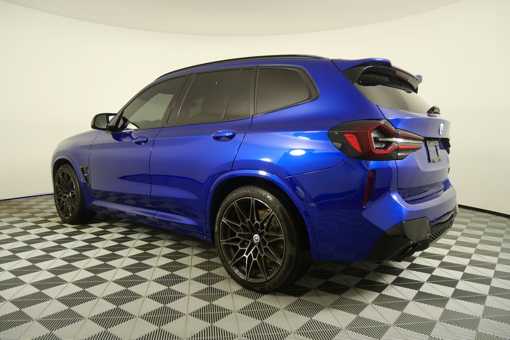 2023 BMW X3 M 5