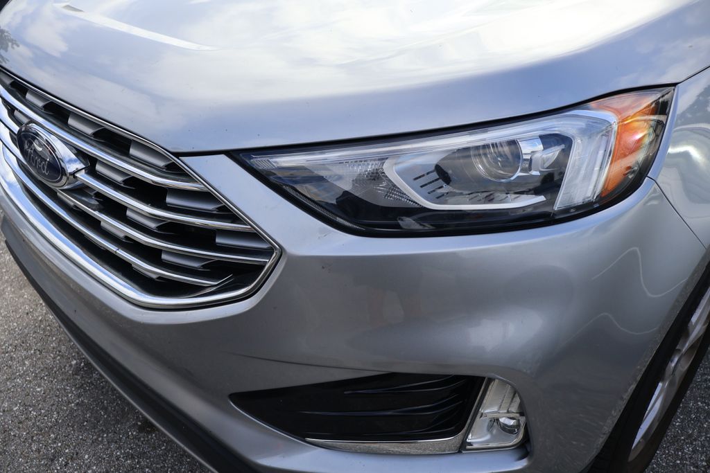 Thumbnail: 2021 Ford Edge - 3