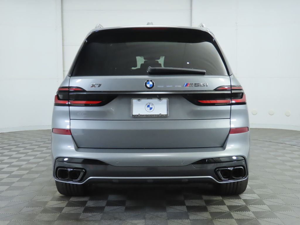 2026 BMW X7 M60i 6