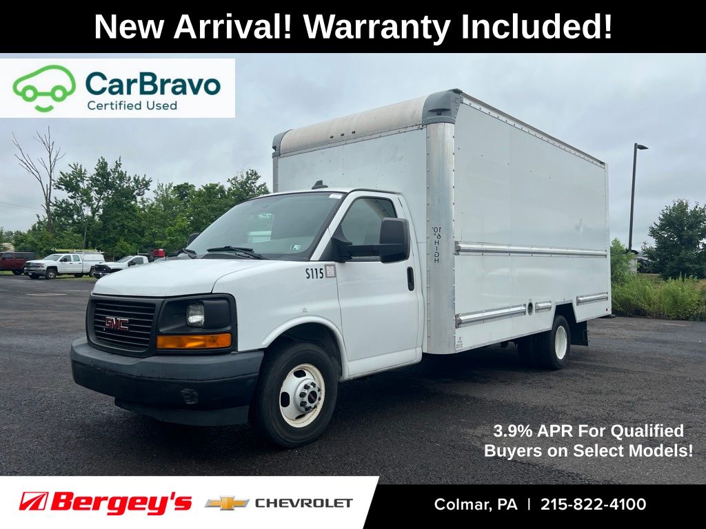 Summit White 2017 GMC Savana Chassis Van Rear-Wheel Drive 6-Speed Automatic Overdrive