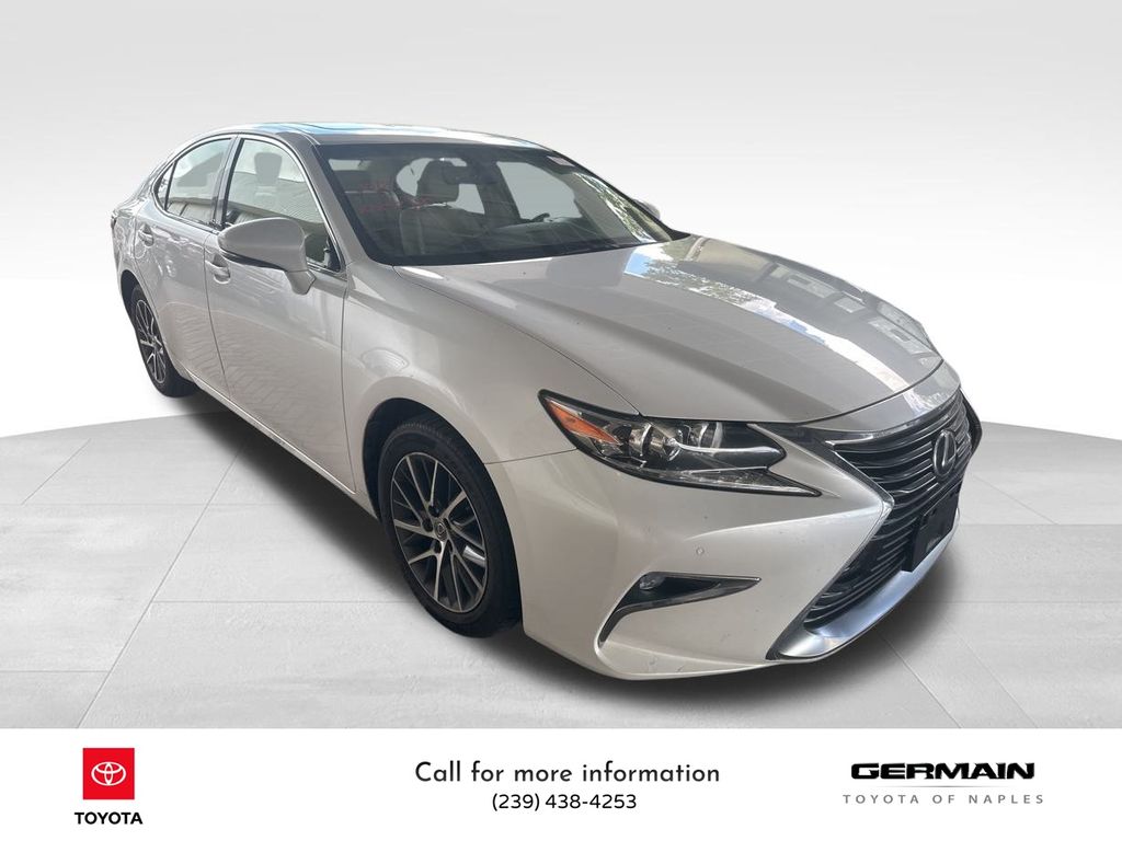 2016 Lexus ES 350 photo 2