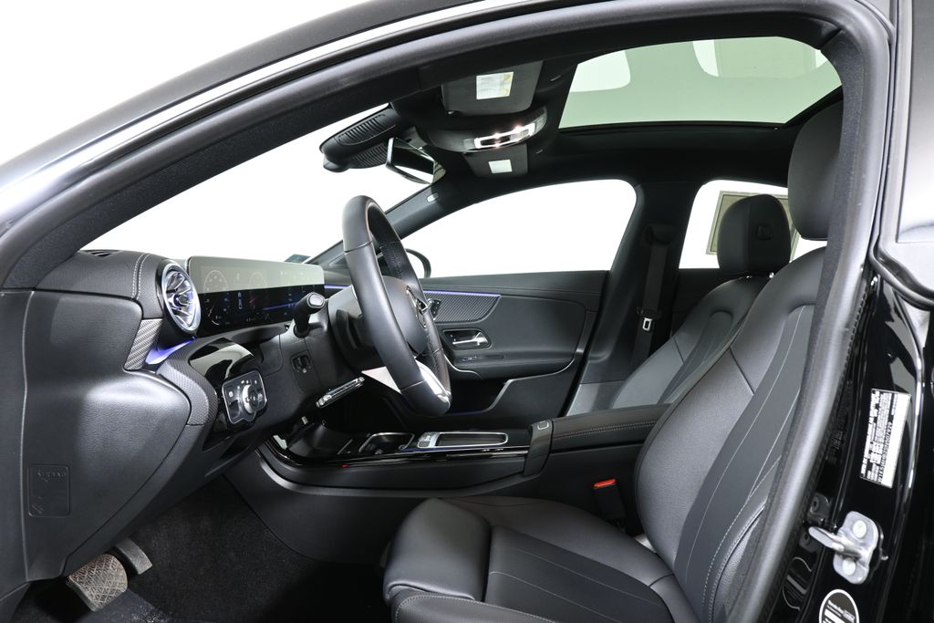 2025 Mercedes-Benz CLA 250 3