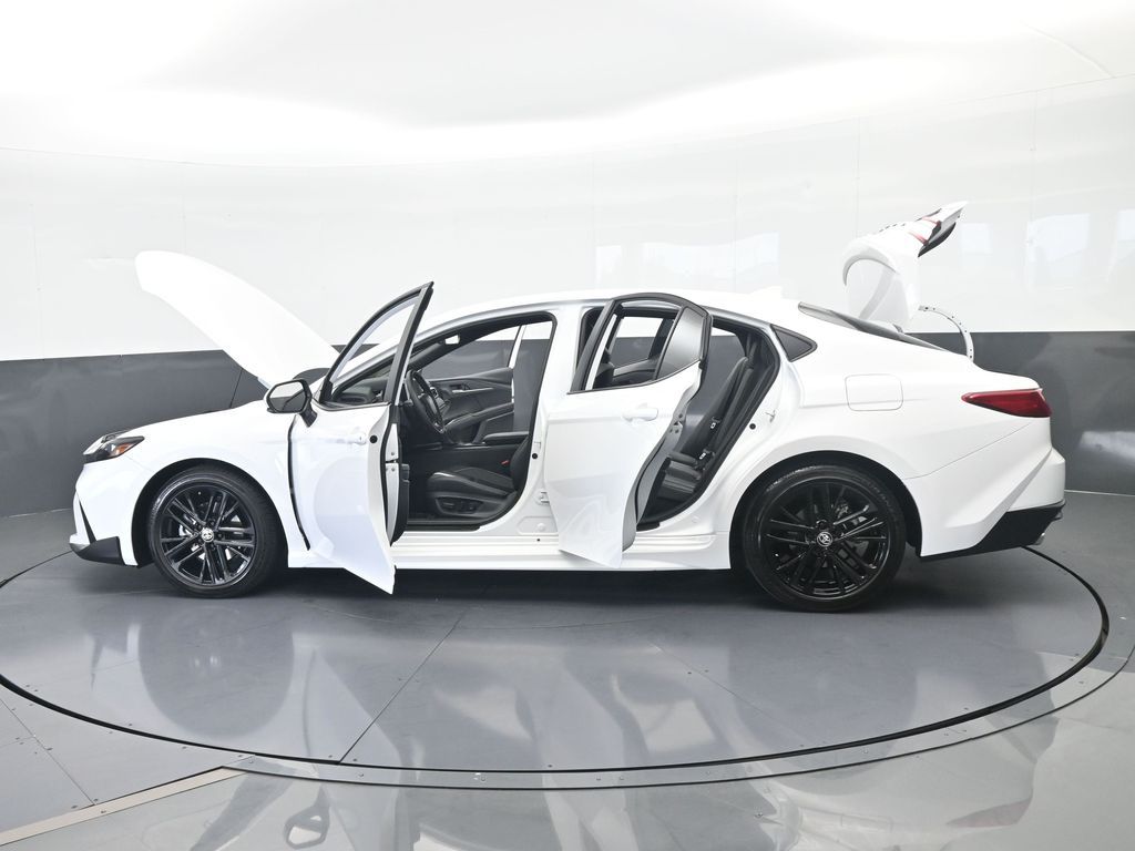 Used 2026 Wind Chill Pearl Toyota SE image 74