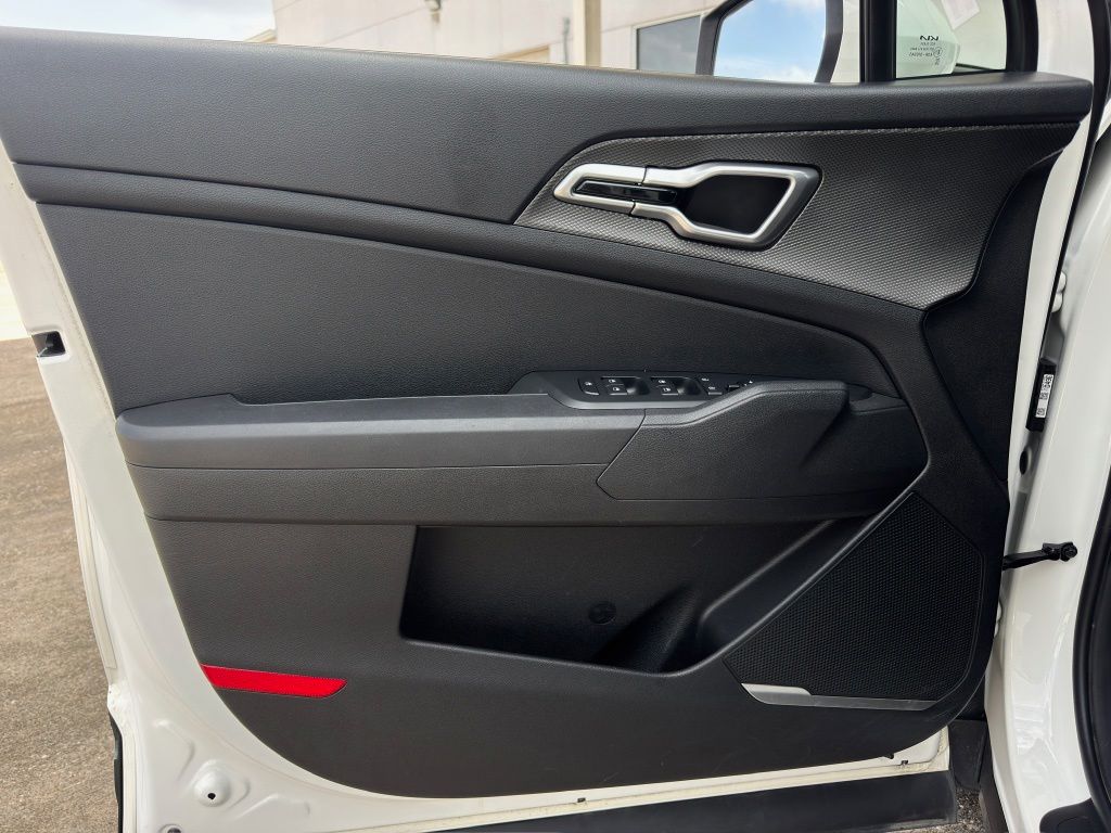 2024 Kia Sportage LX White at Martin Chrysler Dodge Jeep Ram
