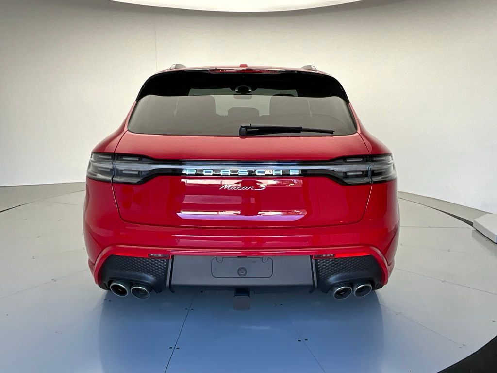2024 Porsche Macan S 20