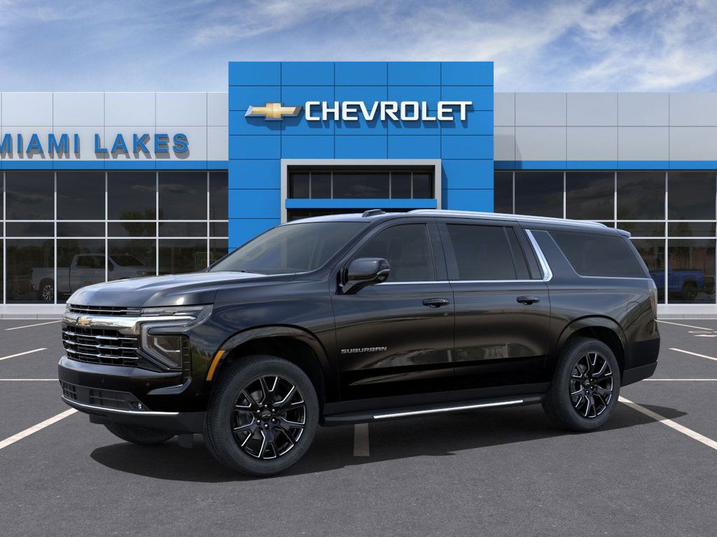 2025 Chevrolet Suburban LT's photo