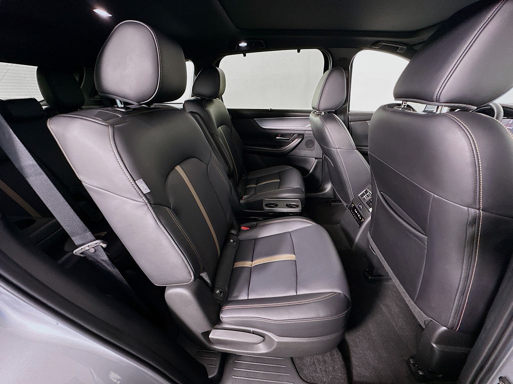Thumbnail: 2025 Mazda CX-90 - 29