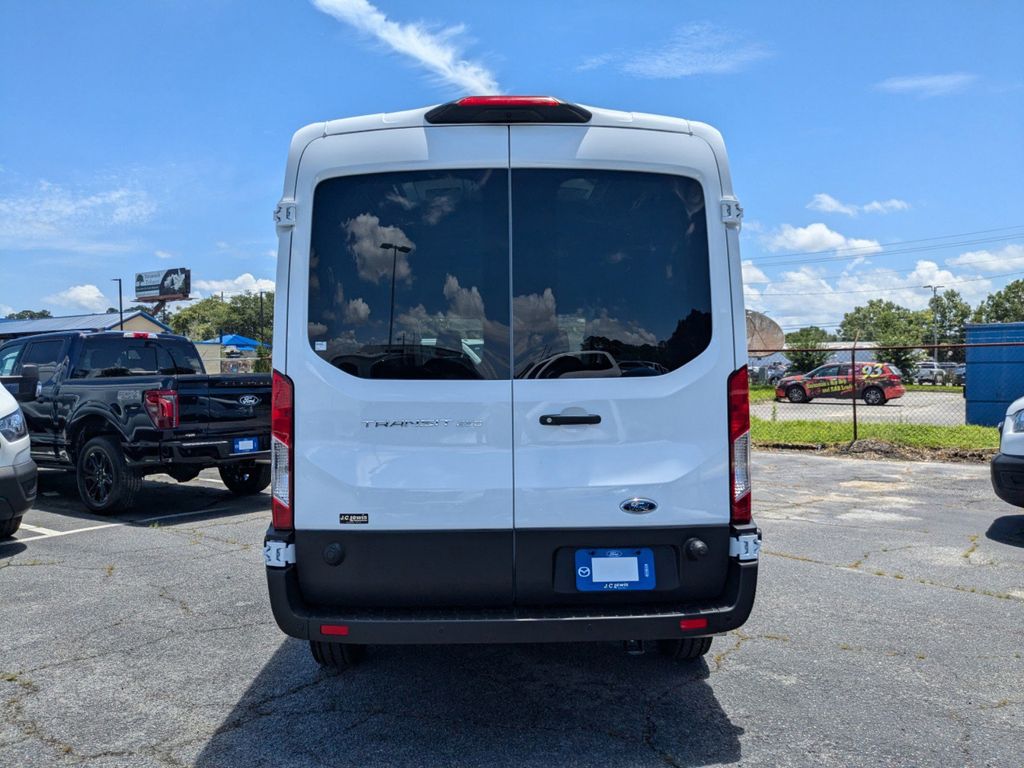 2025 Ford Transit 250