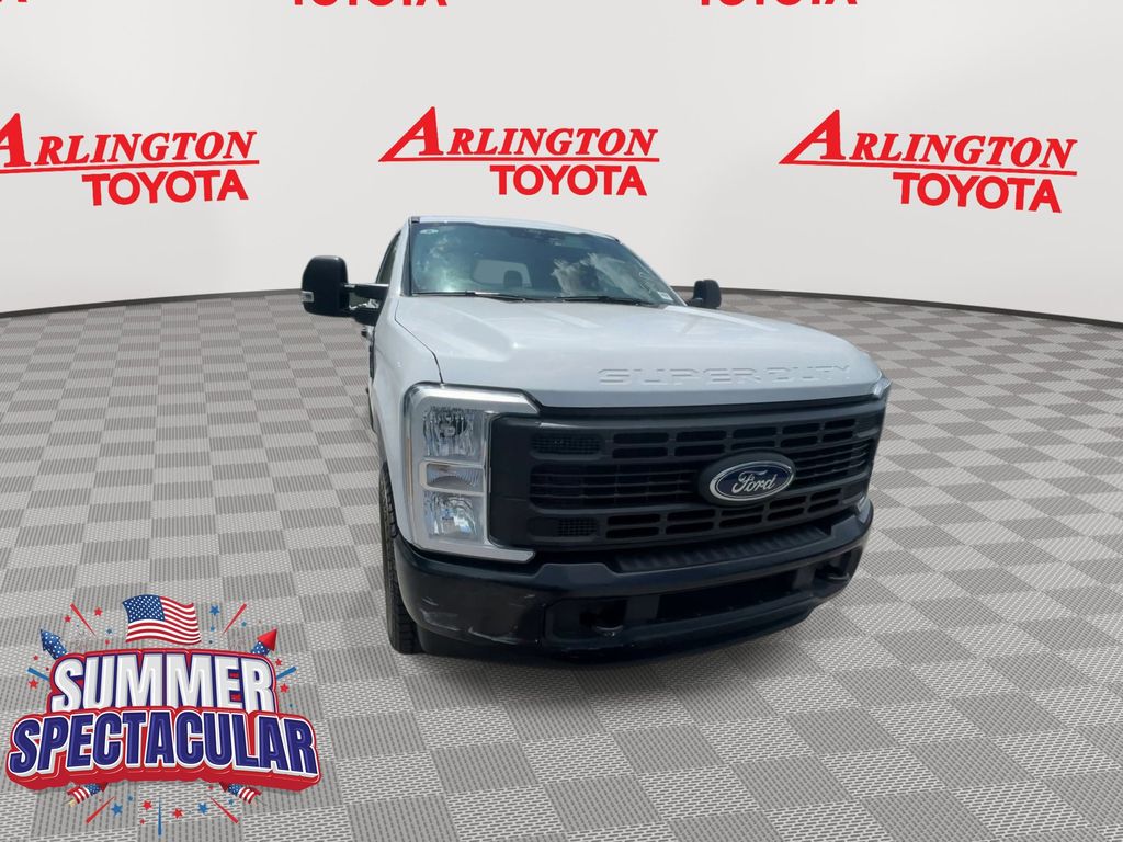 Used 2024 Ford F-350SD Truck