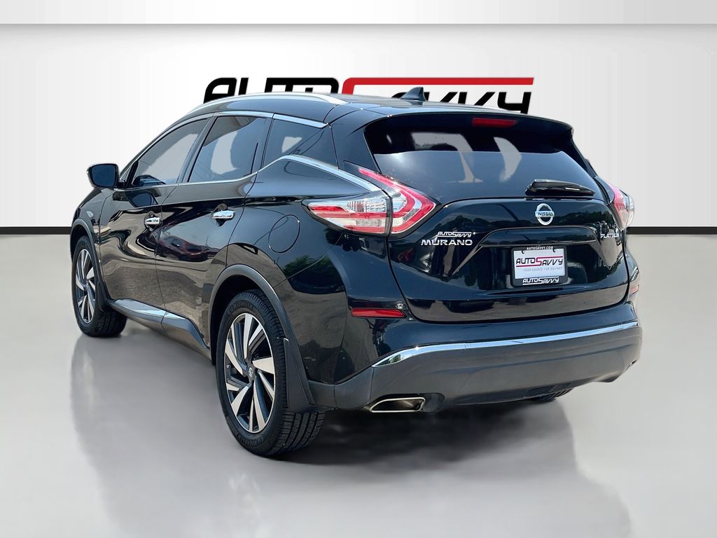 Used 2017 Black Nissan Platinum image 5