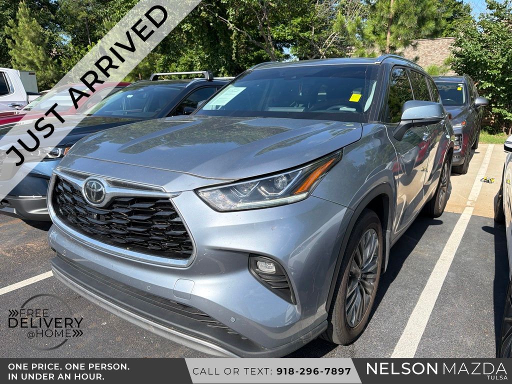 2021 Toyota Highlander Platinum