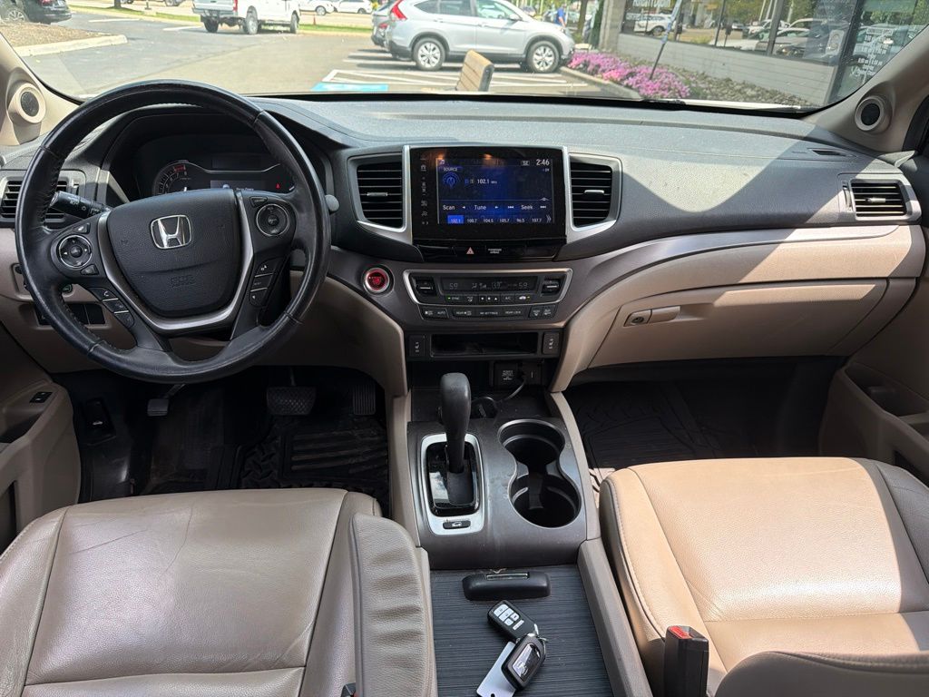 Certified Used 2017 White Honda EX-L image 16