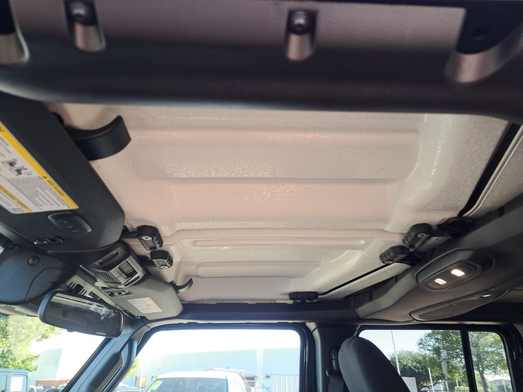 New Car 2025 Jeep Gladiator  Mojave For Sale Under $50,000 In Austin, Texas