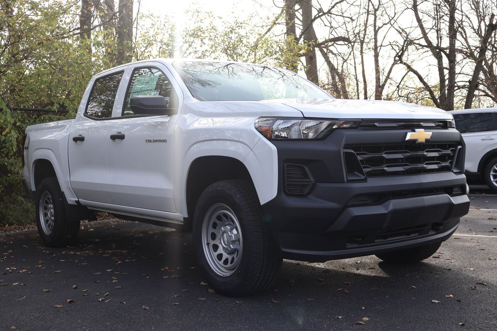 2024 Chevrolet Colorado Work Truck 10