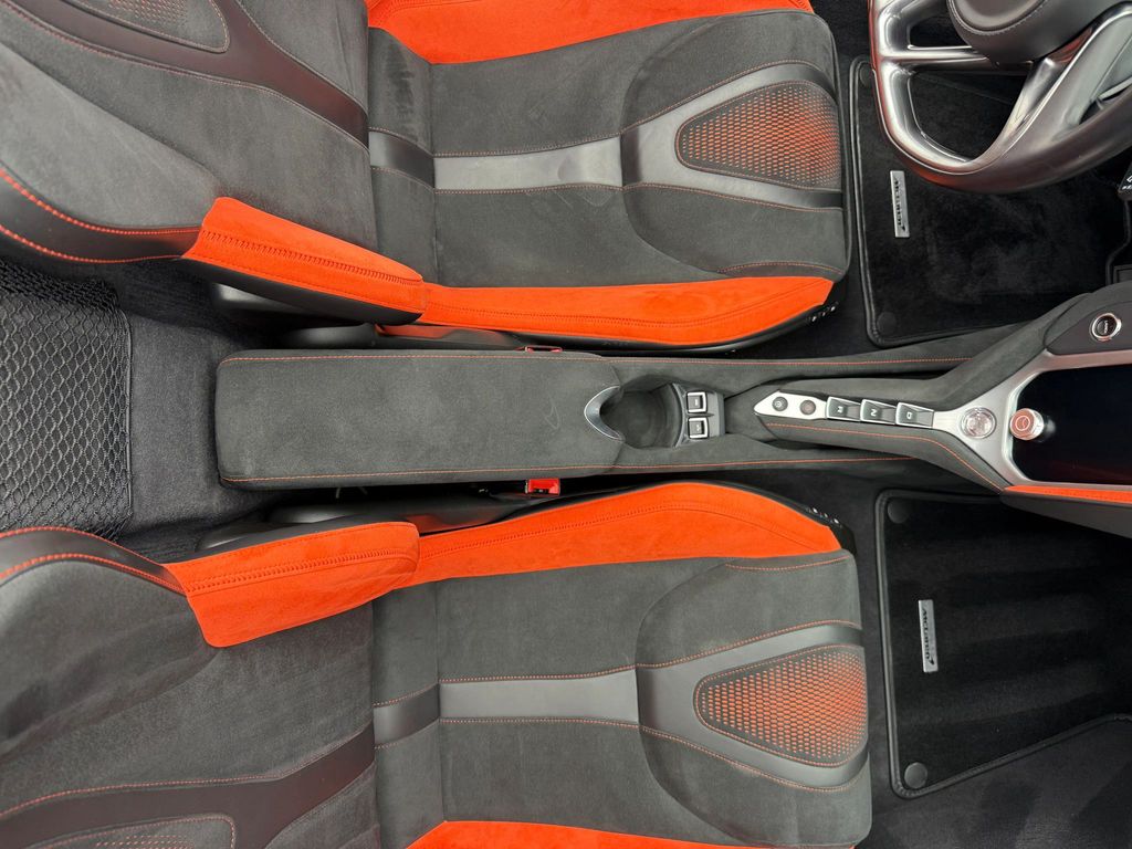 2024 McLaren 750S