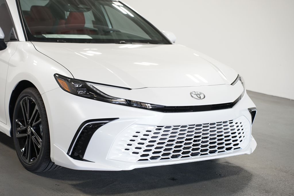 Thumbnail: 2026 Toyota Camry - 4